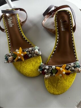 SHEIN Yellow Starfish Embellished Ankle-Strap Sandals